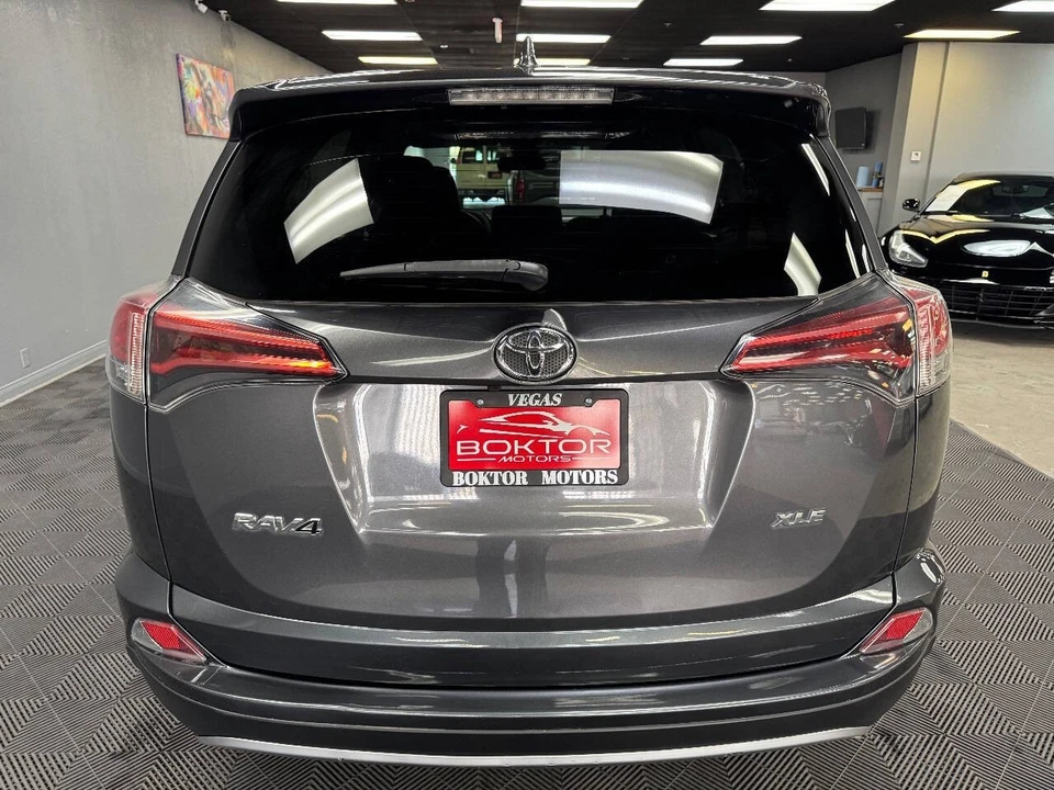 2018 Toyota RAV4 4th Gen - Image 12 of 12
