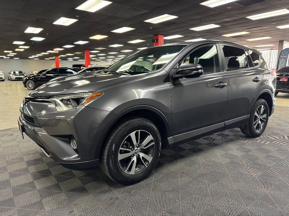2018 Toyota RAV4 4th Gen - Image 7 of 12