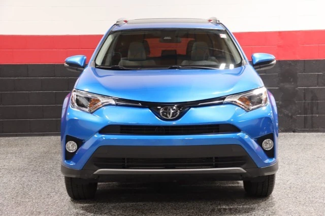 2018 Toyota RAV4 4th Gen - Image 11 of 21