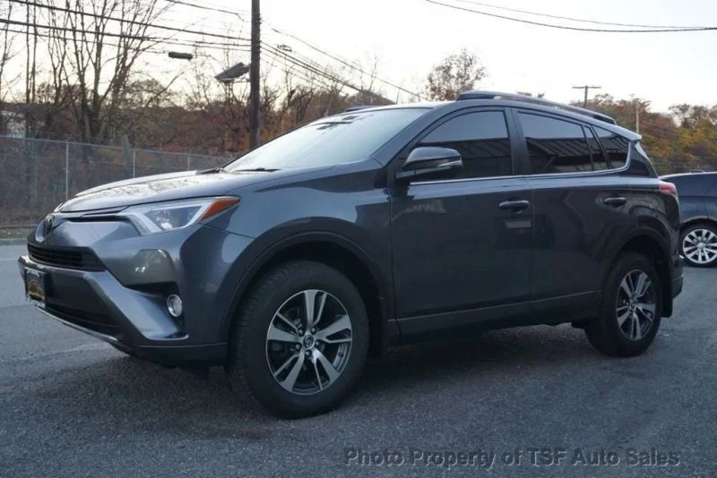 2018 Toyota RAV4 4th Gen - Image 3 of 12