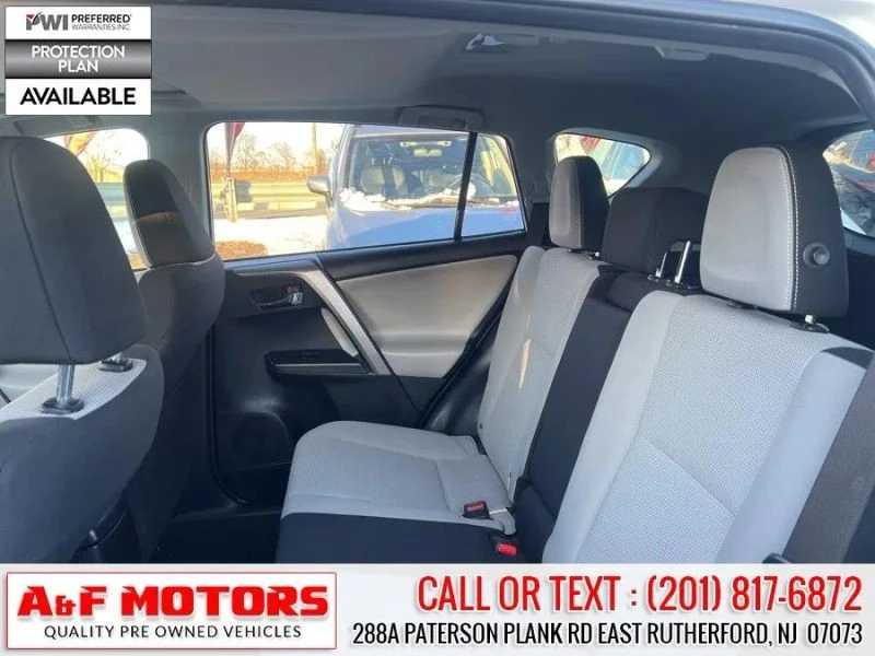 2018 Toyota RAV4 4th Gen - Image 11 of 12