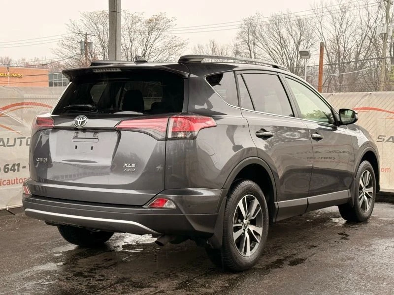 2018 Toyota RAV4 4th Gen - Image 9 of 12