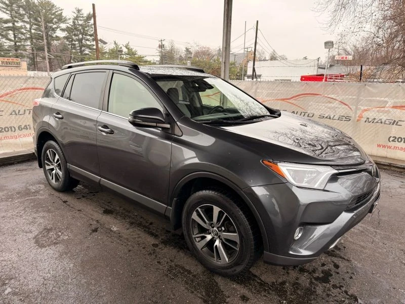 2018 Toyota RAV4 4th Gen - Image 7 of 12