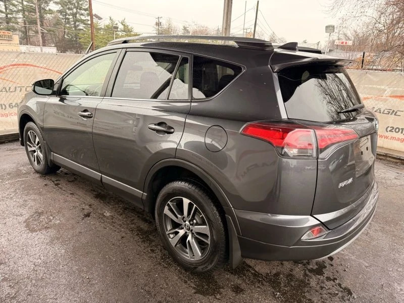 2018 Toyota RAV4 4th Gen - Image 12 of 12