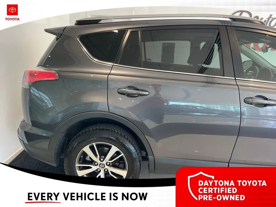 2018 Toyota RAV4 4th Gen - Image 8 of 12