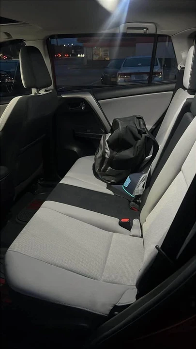 2018 Toyota RAV4 4th Gen - Image 11 of 14