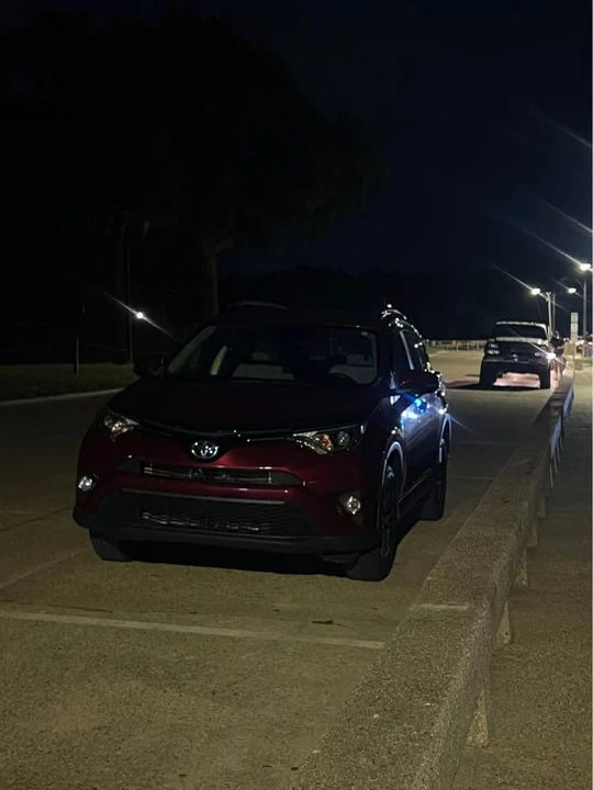 2018 Toyota RAV4 4th Gen - Image 5 of 14