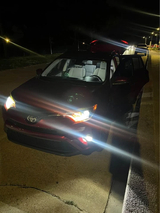 2018 Toyota RAV4 4th Gen - Image 8 of 14