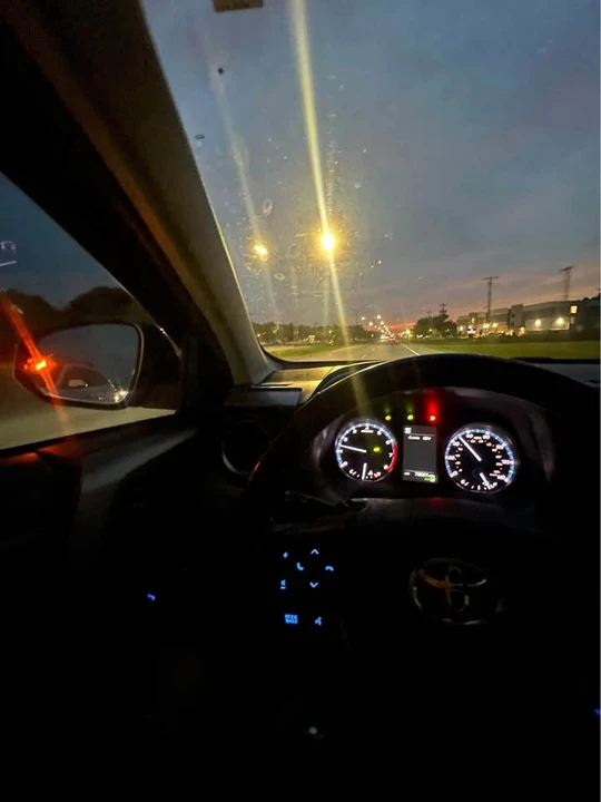 2018 Toyota RAV4 4th Gen - Image 10 of 14