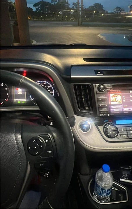 2018 Toyota RAV4 4th Gen - Image 13 of 14