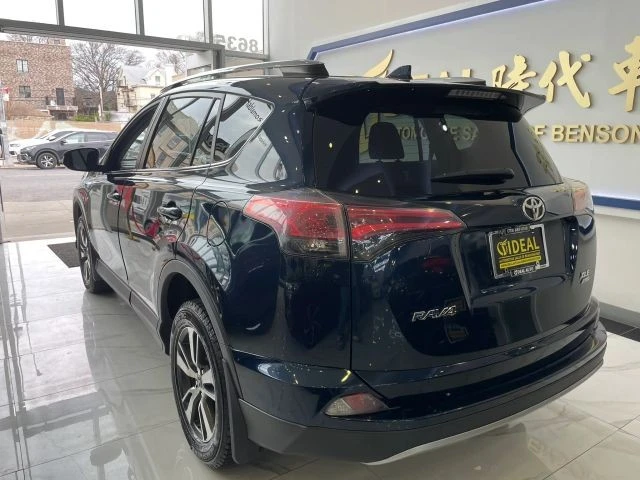 2018 Toyota RAV4 4th Gen - Image 4 of 12
