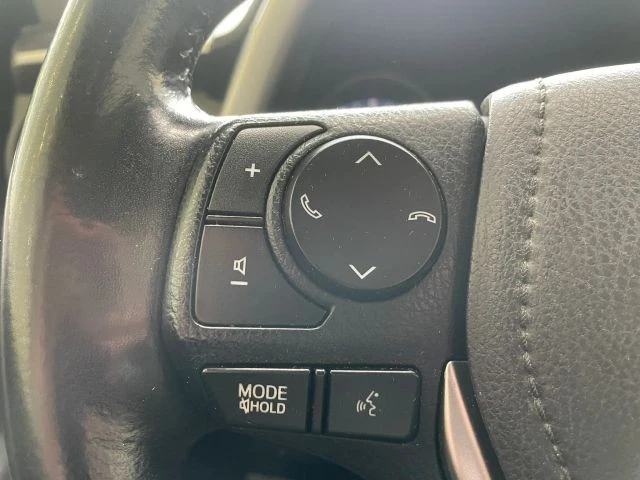 2018 Toyota RAV4 4th Gen - Image 10 of 21