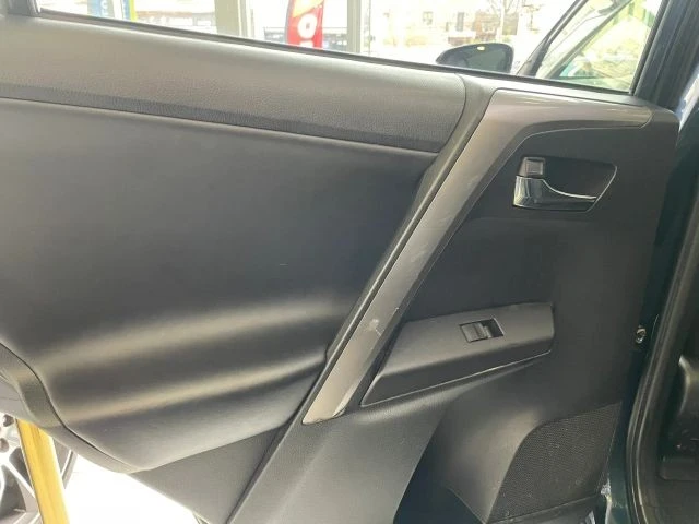 2018 Toyota RAV4 4th Gen - Image 18 of 21