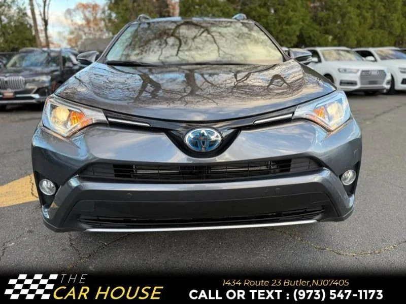 2018 Toyota RAV4 4th Gen - Image 3 of 12
