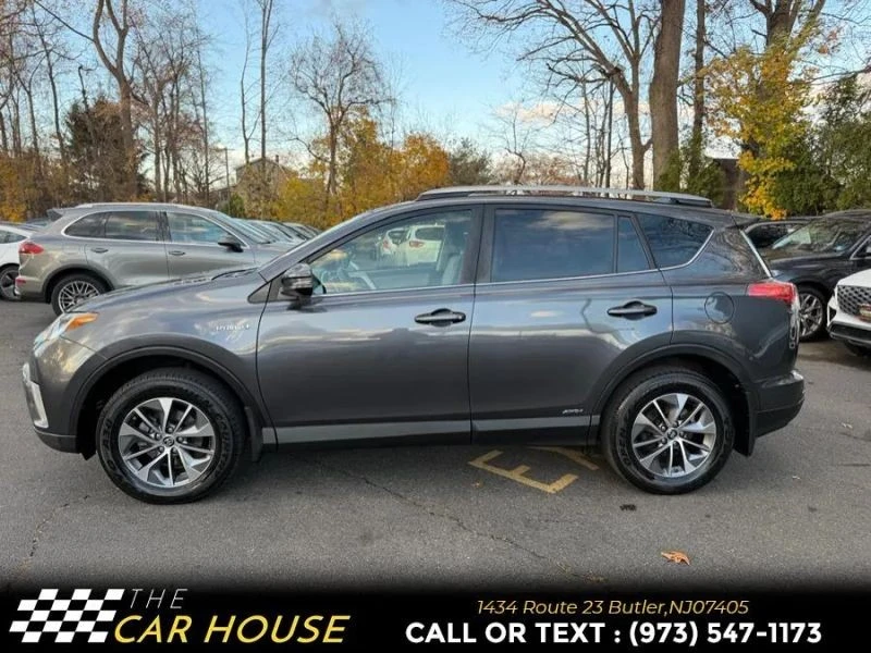 2018 Toyota RAV4 4th Gen - Image 8 of 12