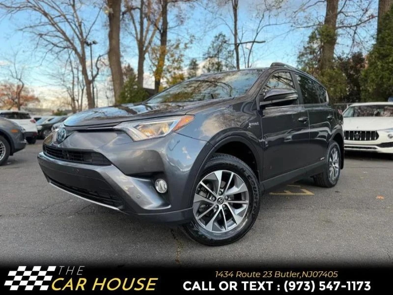 2018 Toyota RAV4 4th Gen - Image 2 of 12