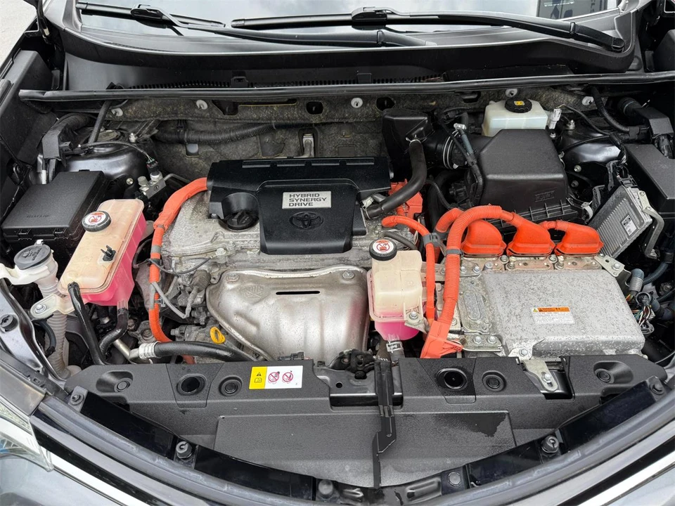 2018 Toyota RAV4 4th Gen - Image 24 of 25