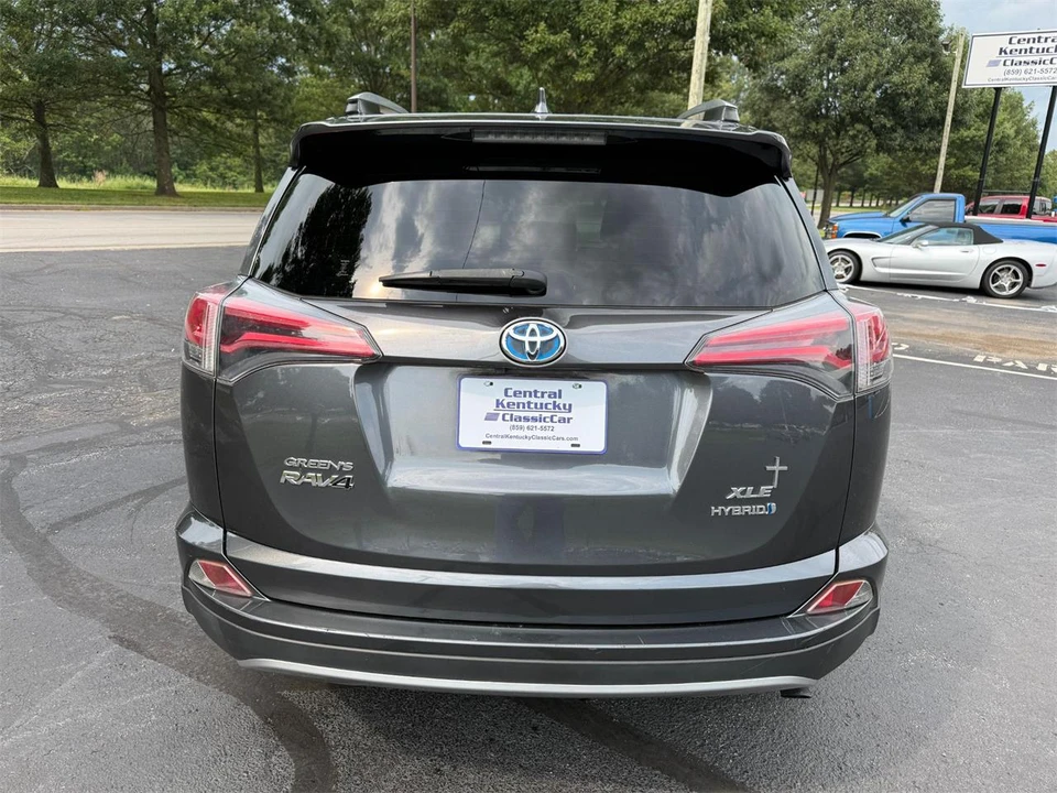 2018 Toyota RAV4 4th Gen - Image 7 of 25