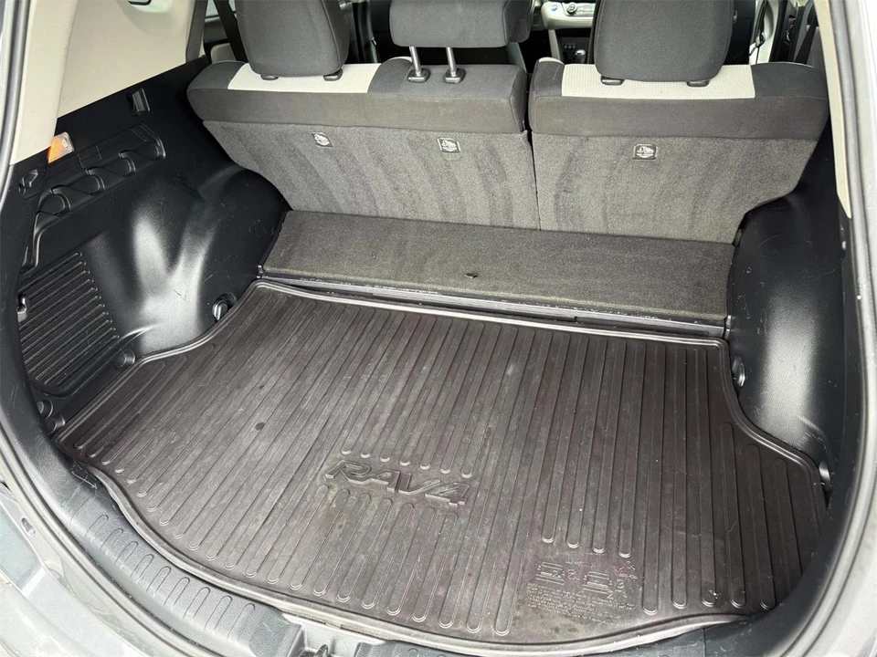2018 Toyota RAV4 4th Gen - Image 22 of 25