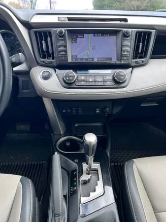 2018 Toyota RAV4 4th Gen - Image 14 of 16