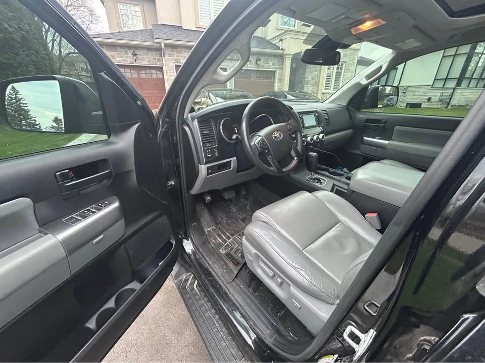 2018 Toyota Sequoia 2nd Gen - Image 9 of 12