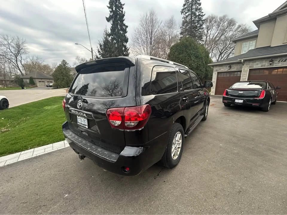 2018 Toyota Sequoia 2nd Gen - Image 5 of 12