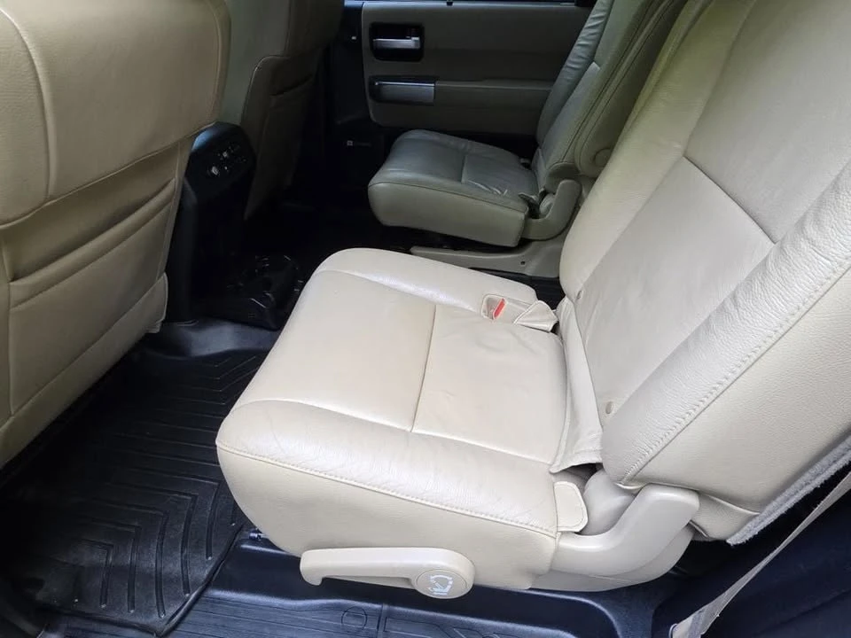 2018 Toyota Sequoia 2nd Gen - Image 9 of 20