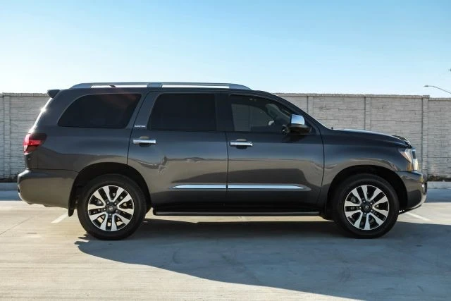 2018 Toyota Sequoia 2nd Gen - Image 9 of 21