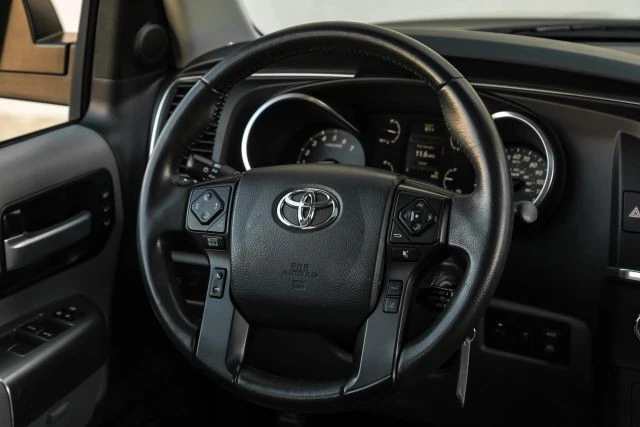2018 Toyota Sequoia 2nd Gen - Image 20 of 21