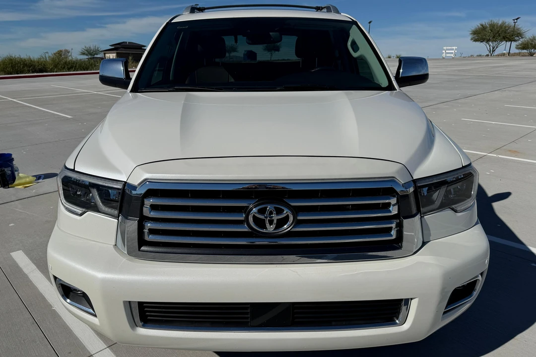 2018 Toyota Sequoia 2nd Gen - Image 2 of 31
