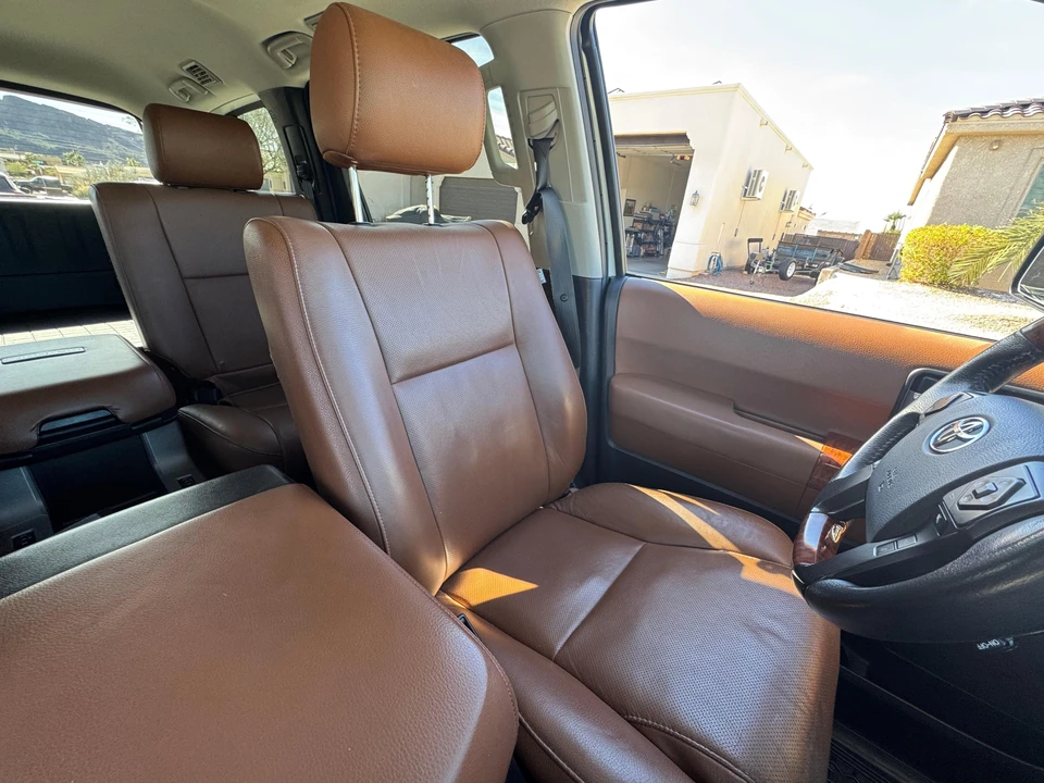 2018 Toyota Sequoia 2nd Gen - Image 26 of 31