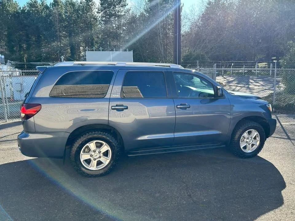 2018 Toyota Sequoia 2nd Gen - Image 3 of 19