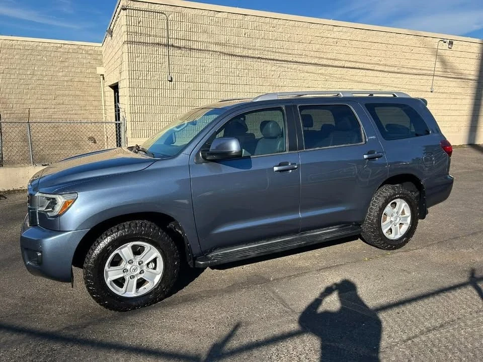 2018 Toyota Sequoia 2nd Gen - Image 7 of 19