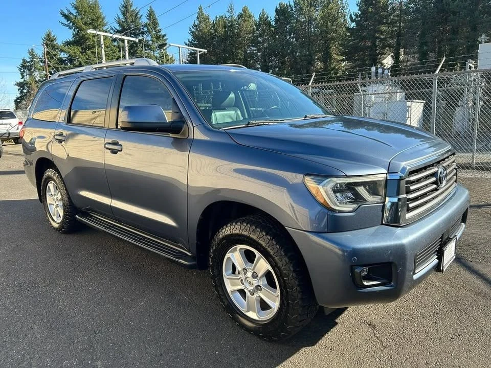 2018 Toyota Sequoia 2nd Gen - Image 2 of 19