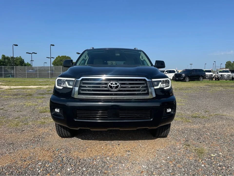 2018 Toyota Sequoia 2nd Gen - Image 2 of 15