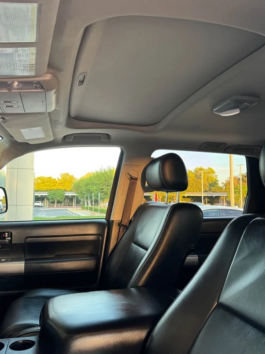 2018 Toyota Sequoia 2nd Gen - Image 11 of 16