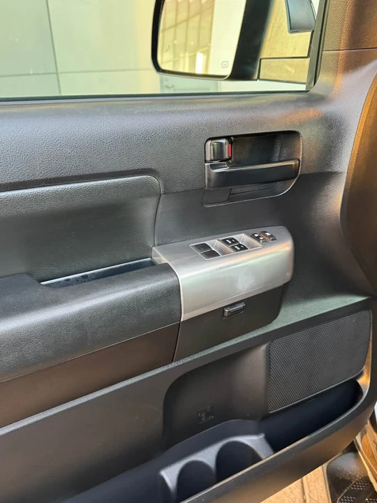 2018 Toyota Sequoia 2nd Gen - Image 12 of 16