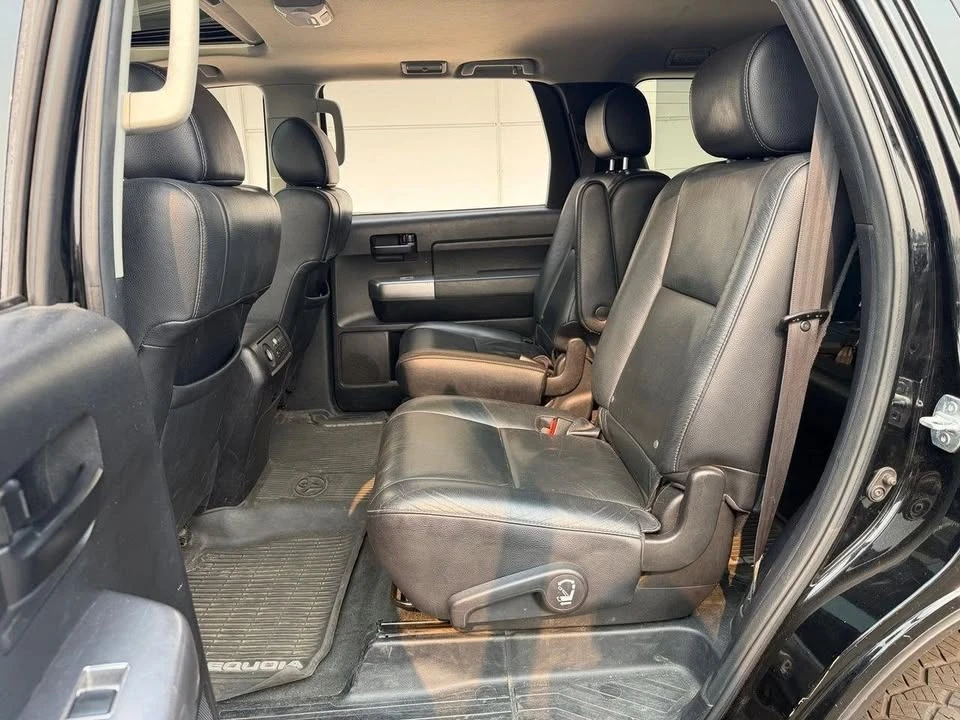 2018 Toyota Sequoia 2nd Gen - Image 17 of 20