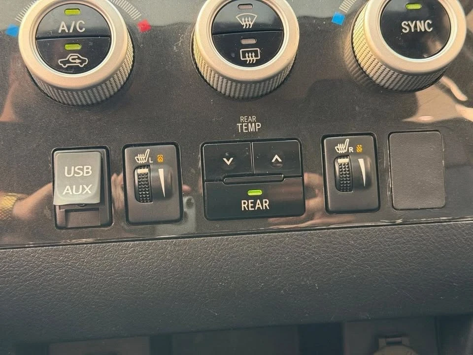 2018 Toyota Sequoia 2nd Gen - Image 9 of 20