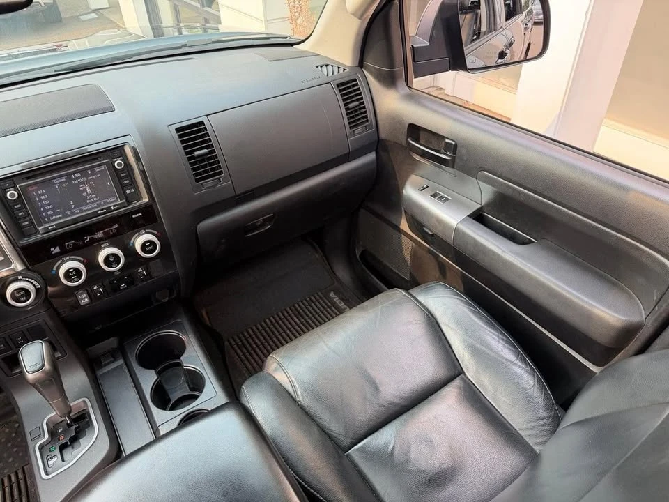 2018 Toyota Sequoia 2nd Gen - Image 6 of 20