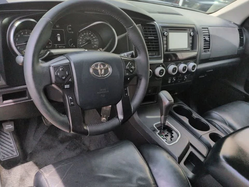 2018 Toyota Sequoia 2nd Gen - Image 10 of 20