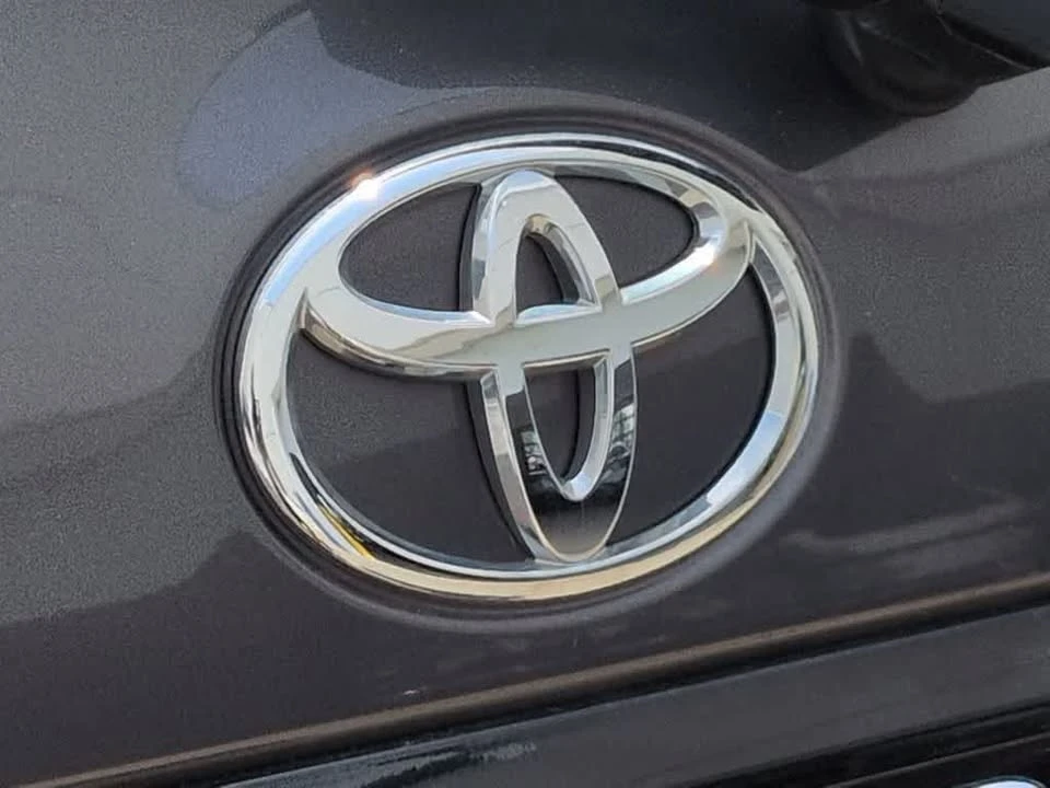 2018 Toyota Sequoia 2nd Gen - Image 12 of 20