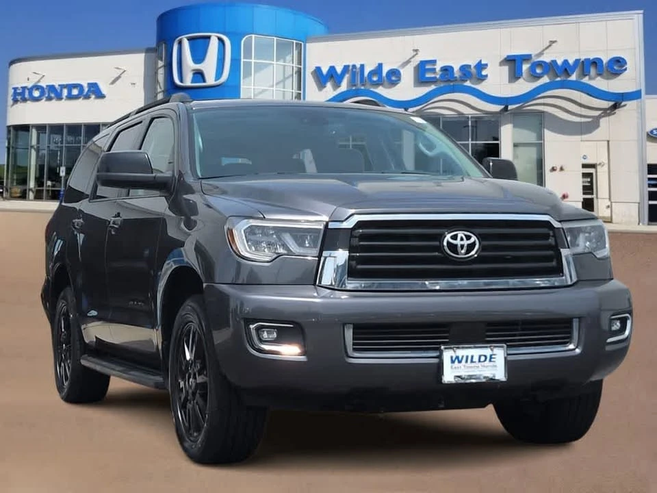 2018 Toyota Sequoia 2nd Gen - Image 2 of 20