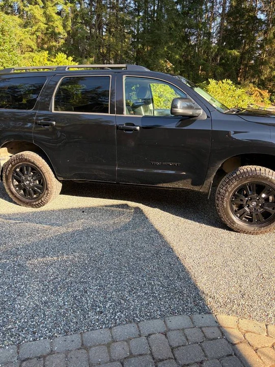 2018 Toyota Sequoia 2nd Gen - Image 3 of 19