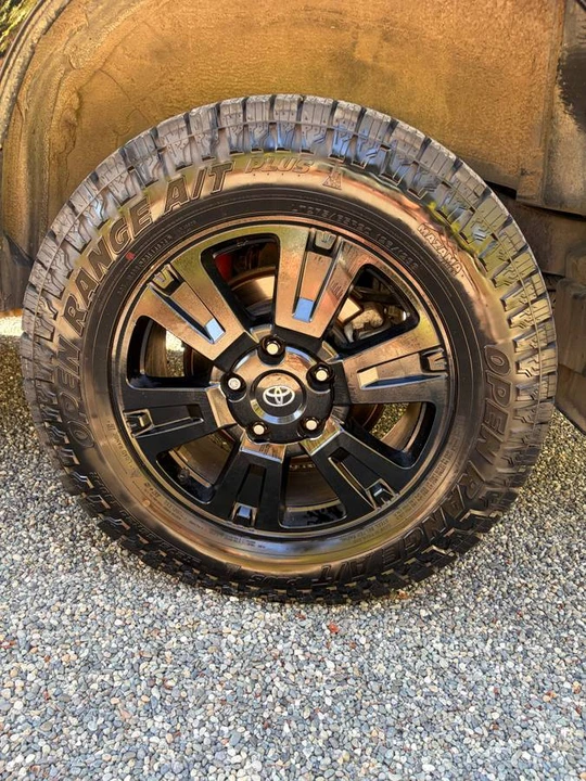 2018 Toyota Sequoia 2nd Gen - Image 17 of 19