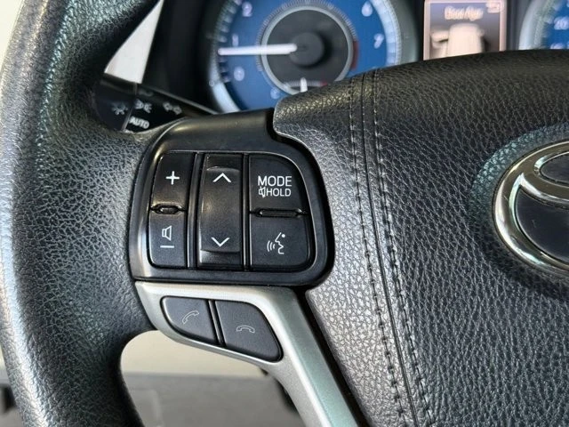 2018 Toyota Sienna 3rd Gen - Image 20 of 21