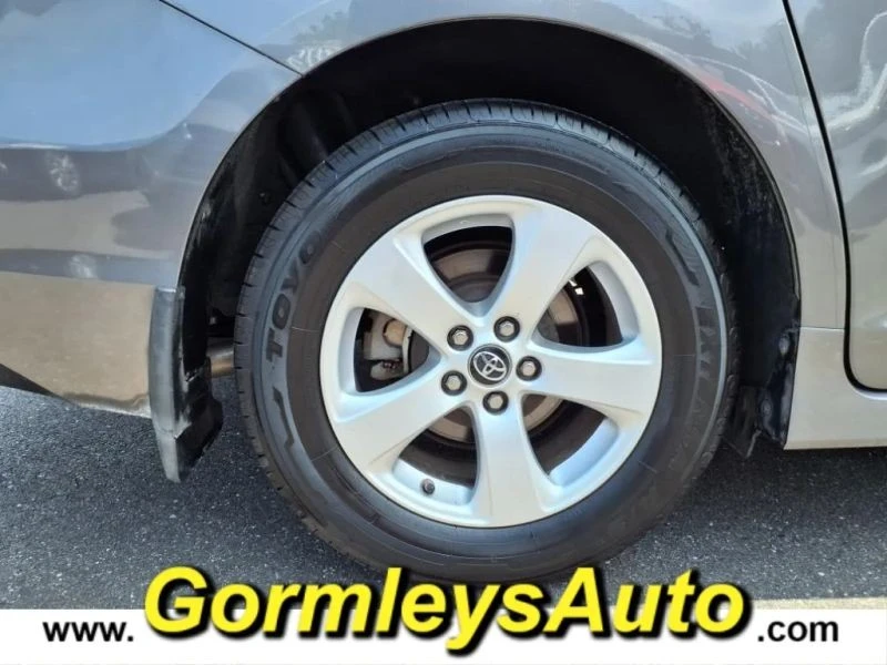 2018 Toyota Sienna 3rd Gen - Image 5 of 12