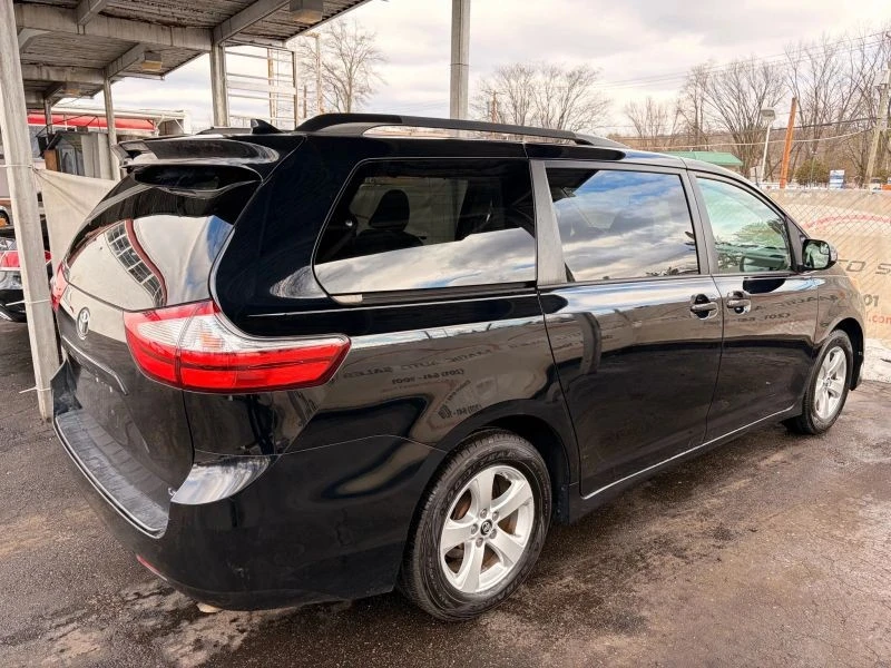 2018 Toyota Sienna 3rd Gen - Image 12 of 12