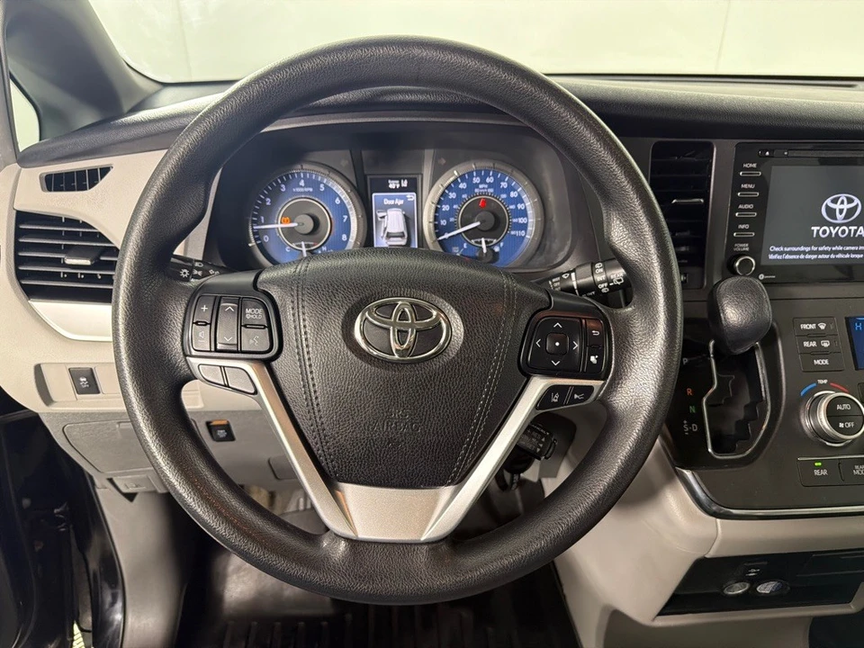 2018 Toyota Sienna 3rd Gen - Image 12 of 12