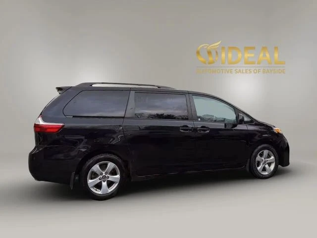 2018 Toyota Sienna 3rd Gen - Image 6 of 21